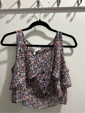 BCBG generation cropped floral print tank size M
